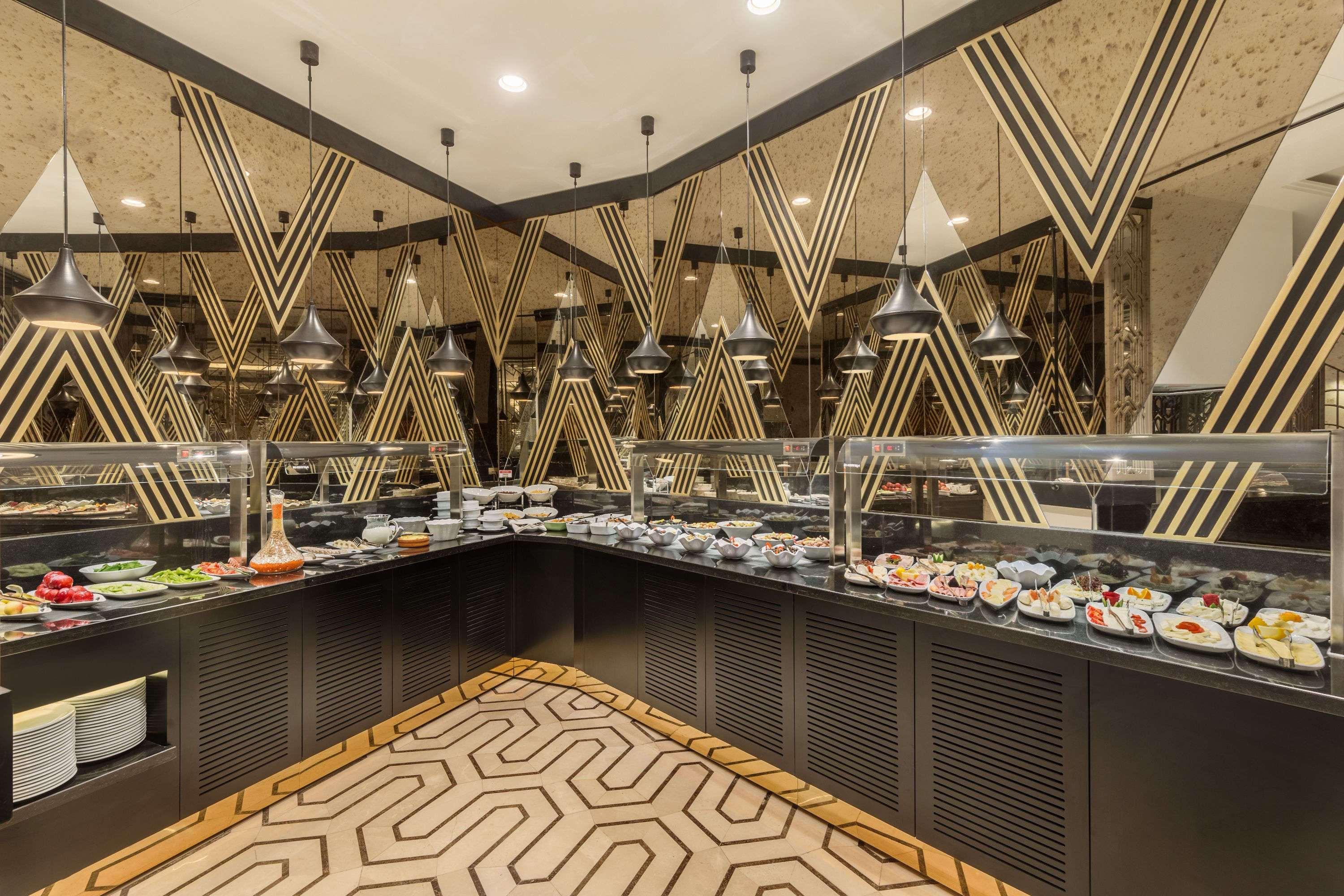 מלון Ramada By Wyndham Golden Horn