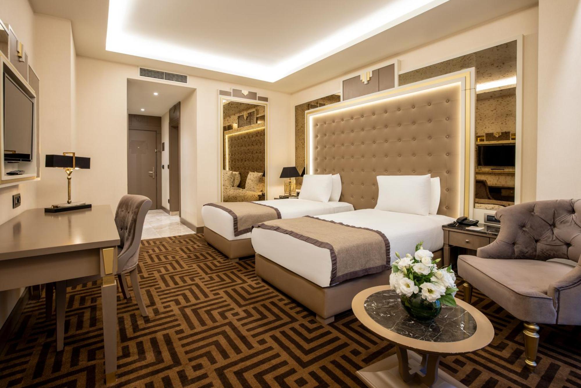 Ramada By Wyndham Golden Horn 4*