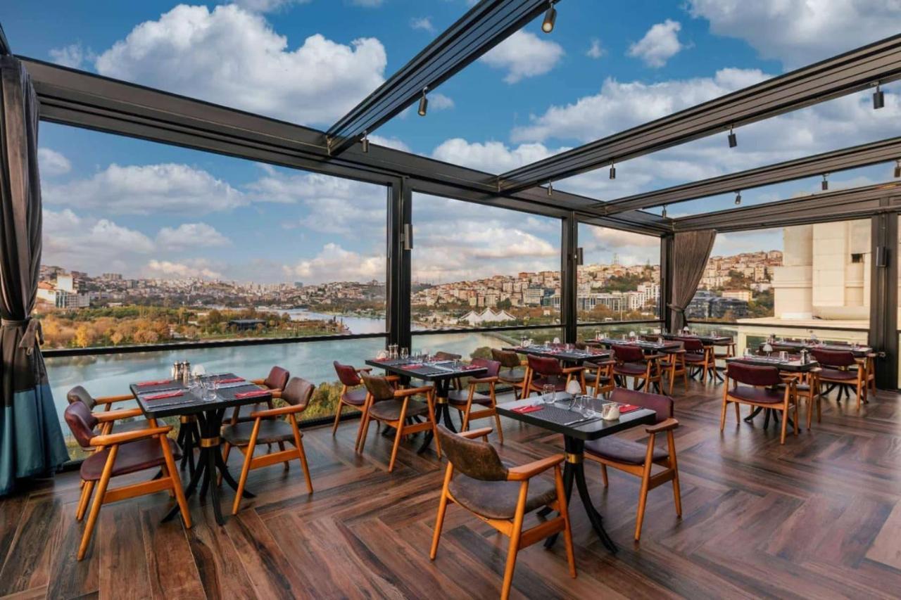 Ramada By Wyndham Golden Horn Hotel 4*