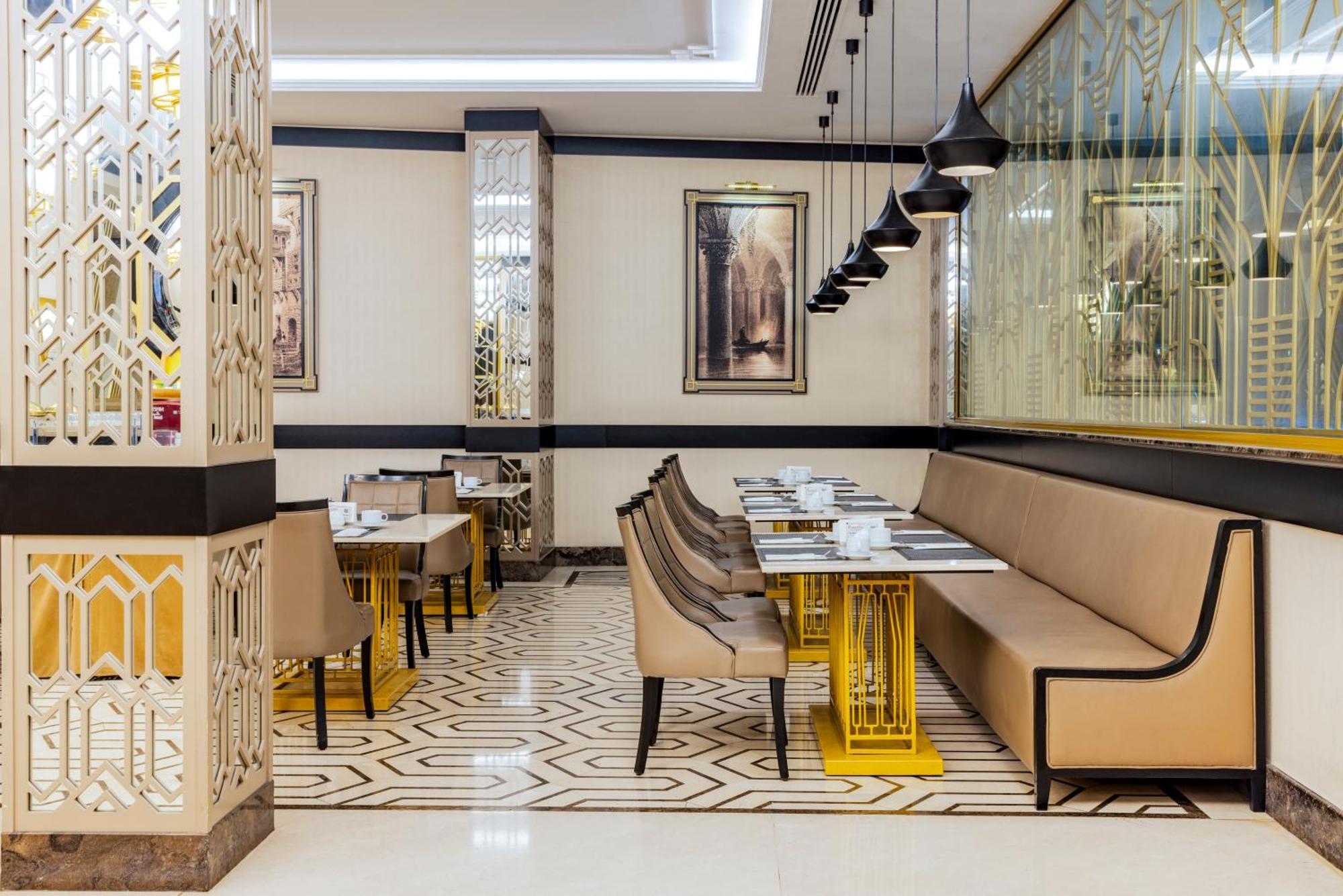 Ramada By Wyndham Golden Horn 4*
