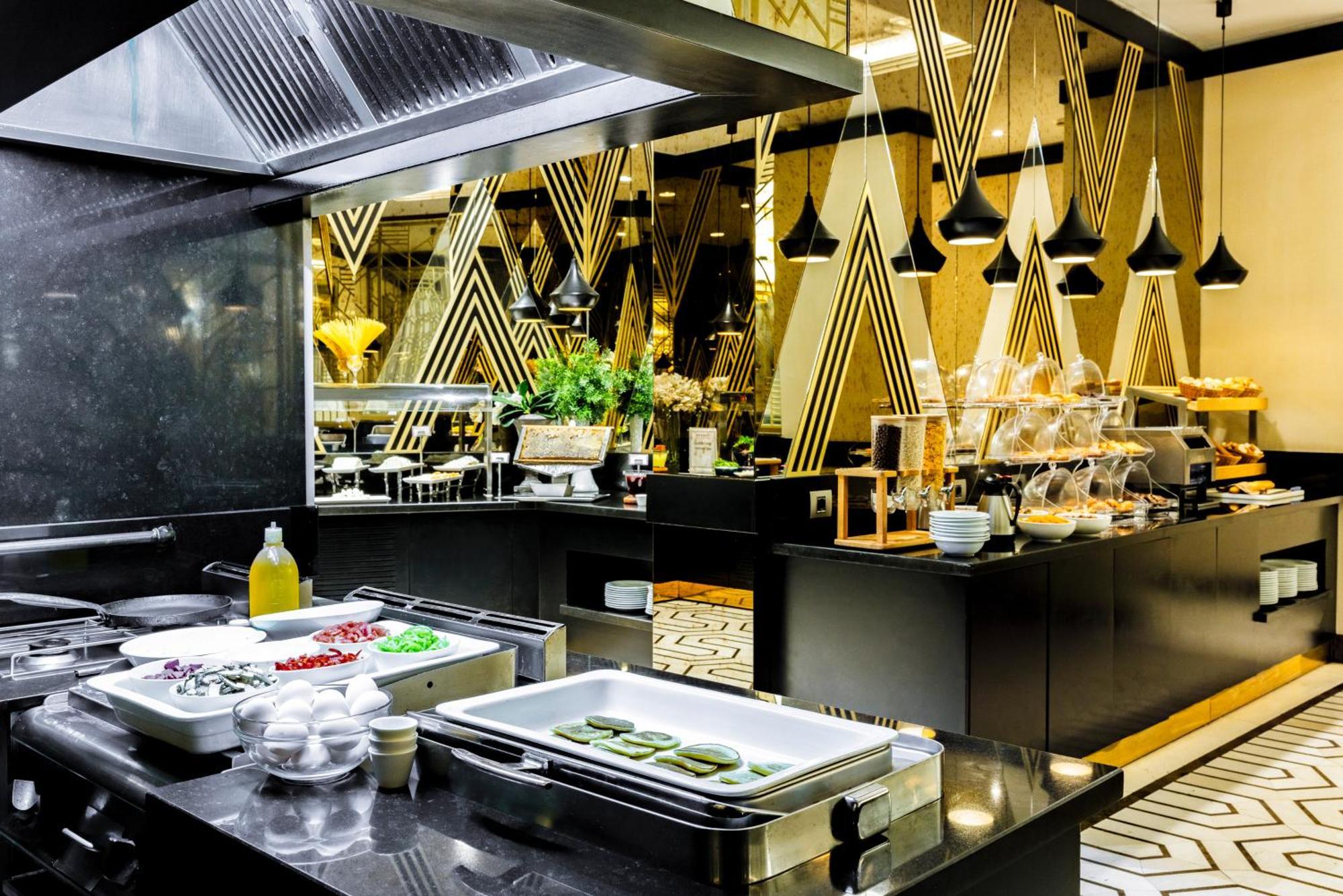 Hotel Ramada By Wyndham Golden Horn