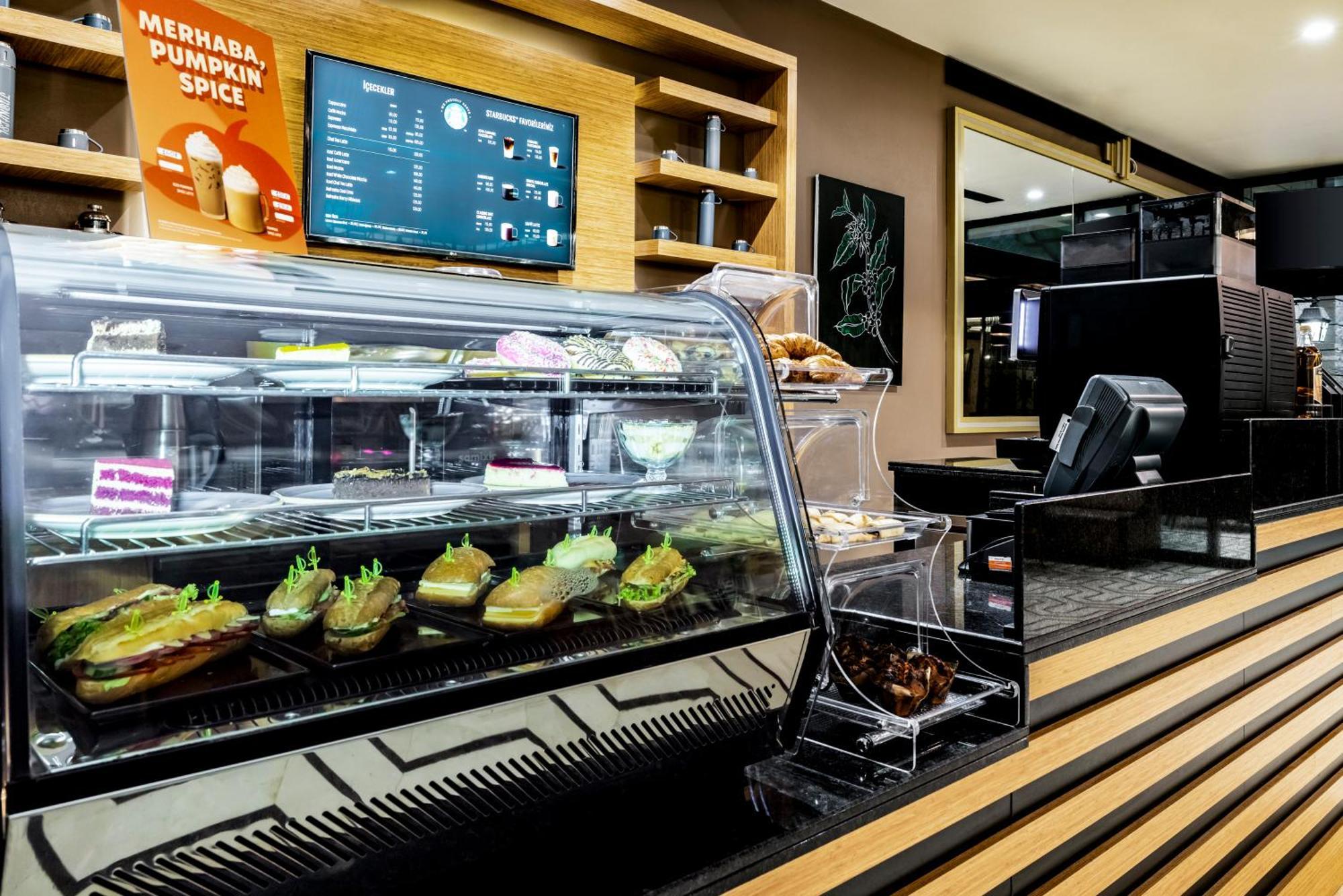 Hotel Ramada By Wyndham Golden Horn 4*