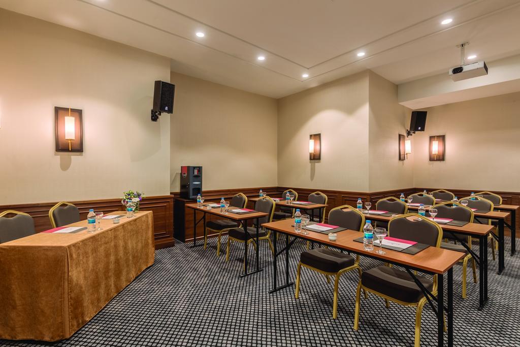 Ramada By Wyndham Golden Horn 4*
